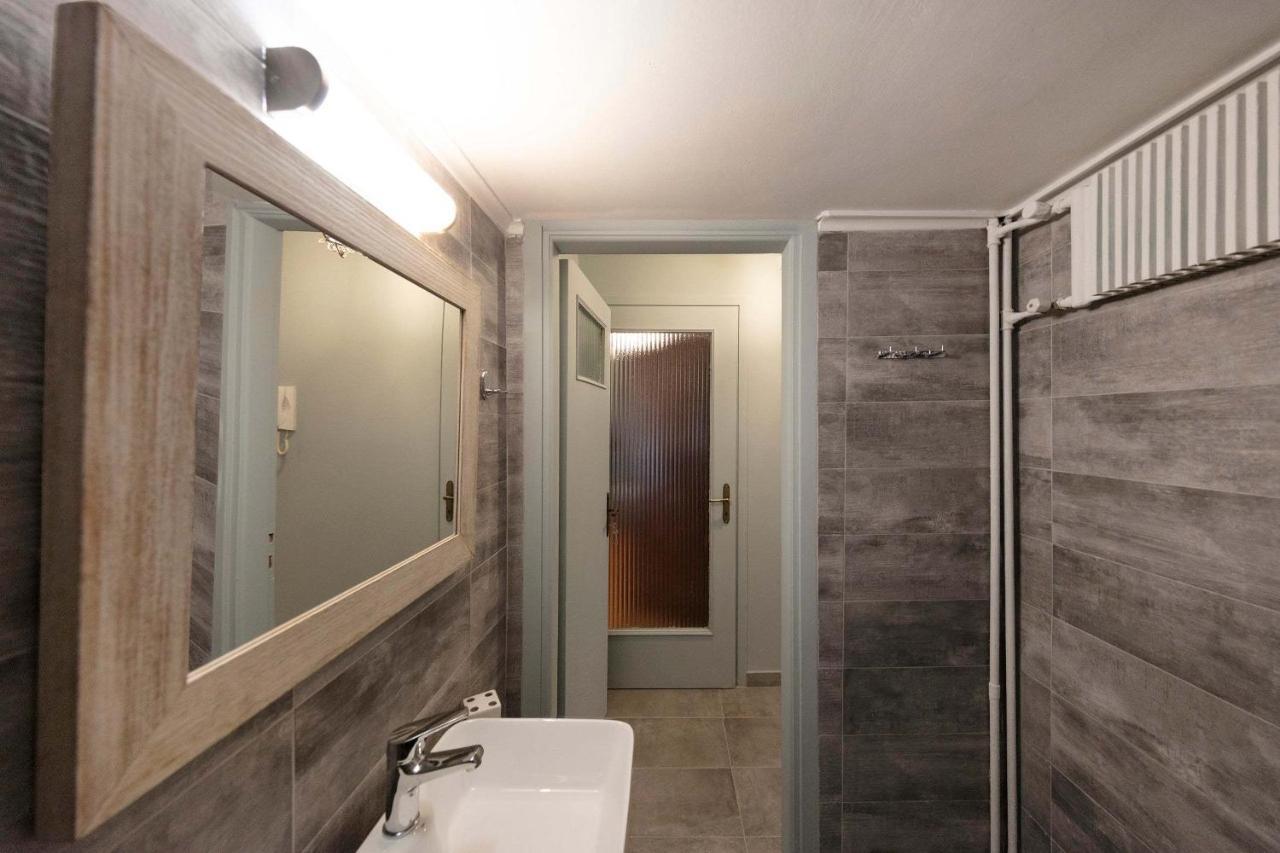 Spacious 3 Bedroom Apt Near Acropolis Museum Atene Esterno foto
